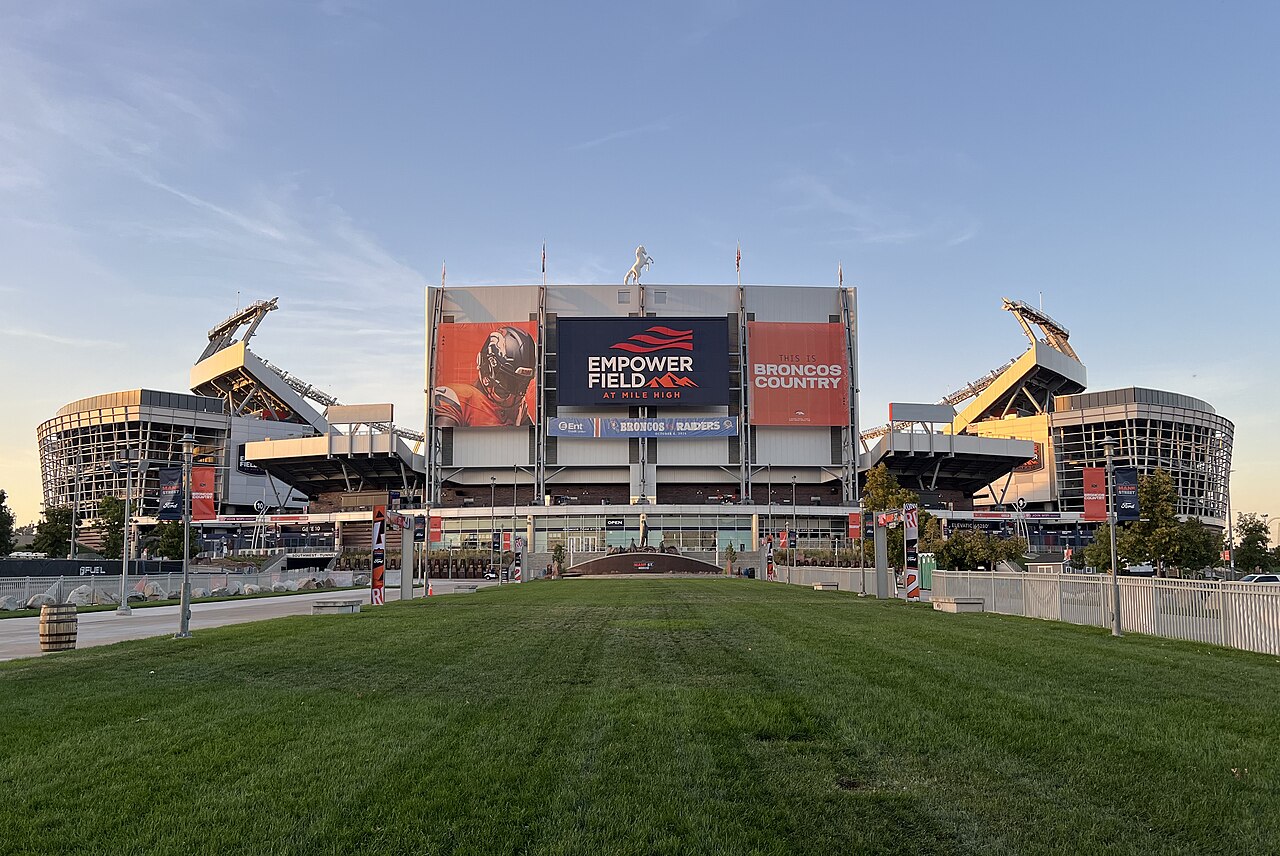 Honey, Pack the Heels and the Helmet: Seahawks Storm Denver on Thursday Night